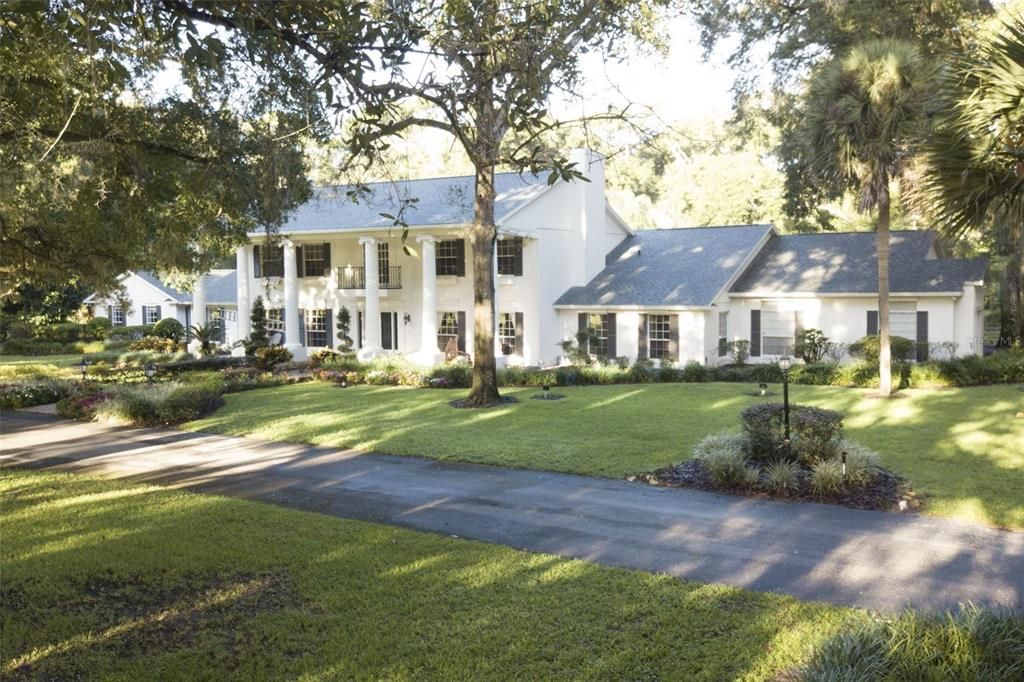 Recently Sold: $2,499,578 (7 beds, 6 baths, 9100 Square Feet)