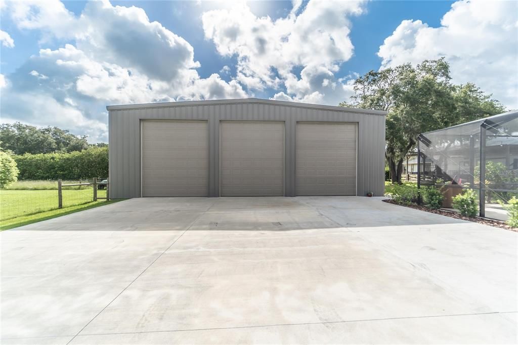 Recently Sold: $640,000 (5 beds, 3 baths, 2942 Square Feet)