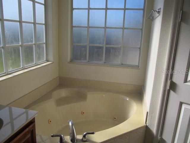 Недавно арендовано: $2,500 (4 спален, 2 ванн, 2739 Квадратных фут)