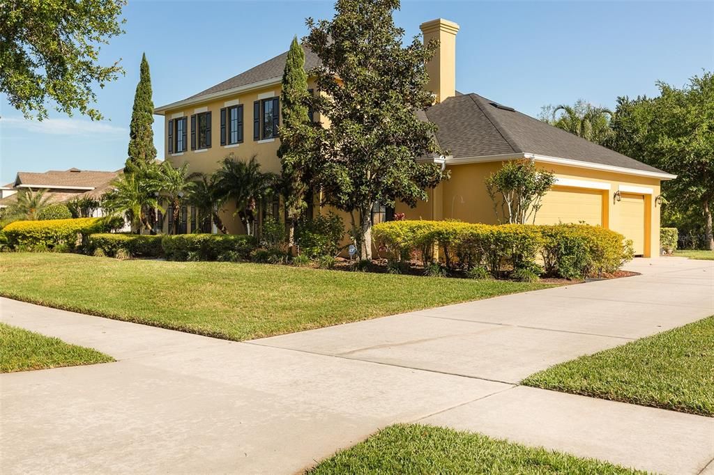 Recently Sold: $500,000 (5 beds, 3 baths, 3207 Square Feet)