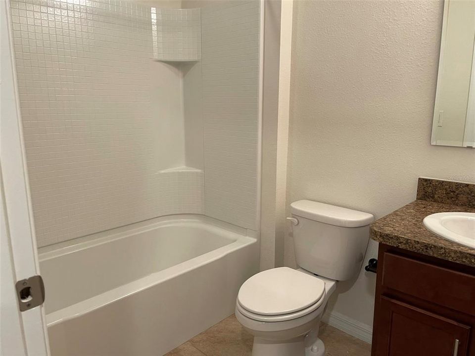 最近租的: $1,700 (3 贝兹, 2 浴室, 1624 平方英尺)