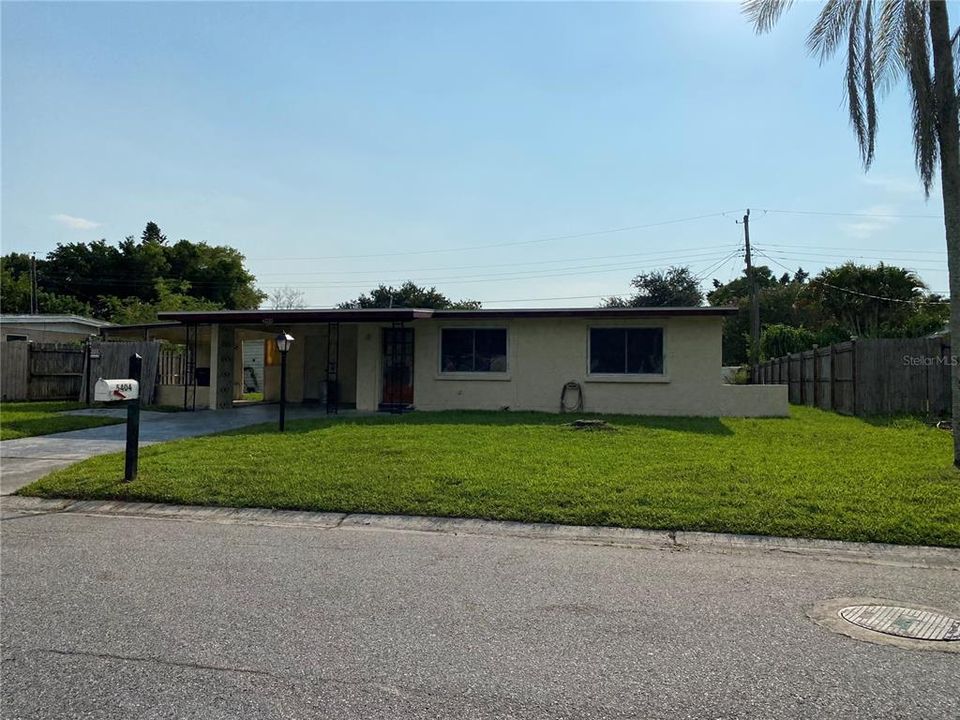 Recently Sold: $182,000 (2 beds, 1 baths, 1196 Square Feet)