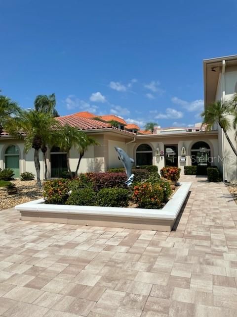 Recently Sold: $136,000 (1 beds, 1 baths, 875 Square Feet)