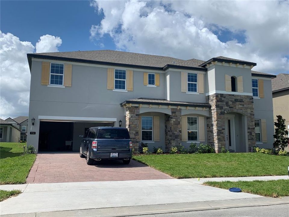 Recently Sold: $594,987 (5 beds, 4 baths, 4204 Square Feet)