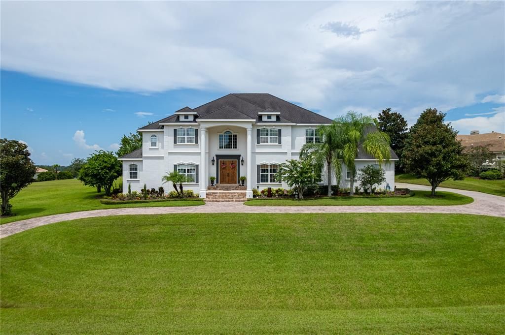 Recently Sold: $1,200,000 (4 beds, 5 baths, 6134 Square Feet)