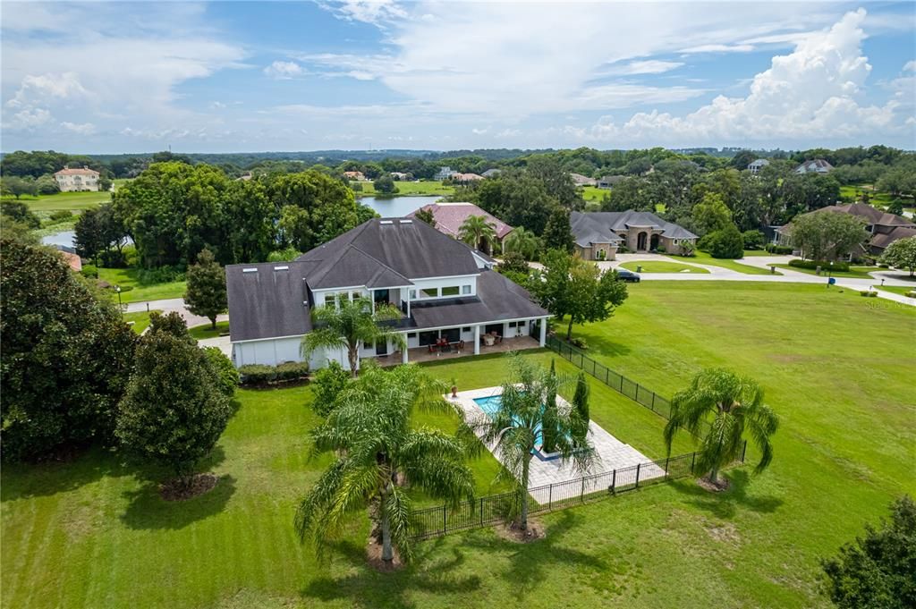 Recently Sold: $1,200,000 (4 beds, 5 baths, 6134 Square Feet)