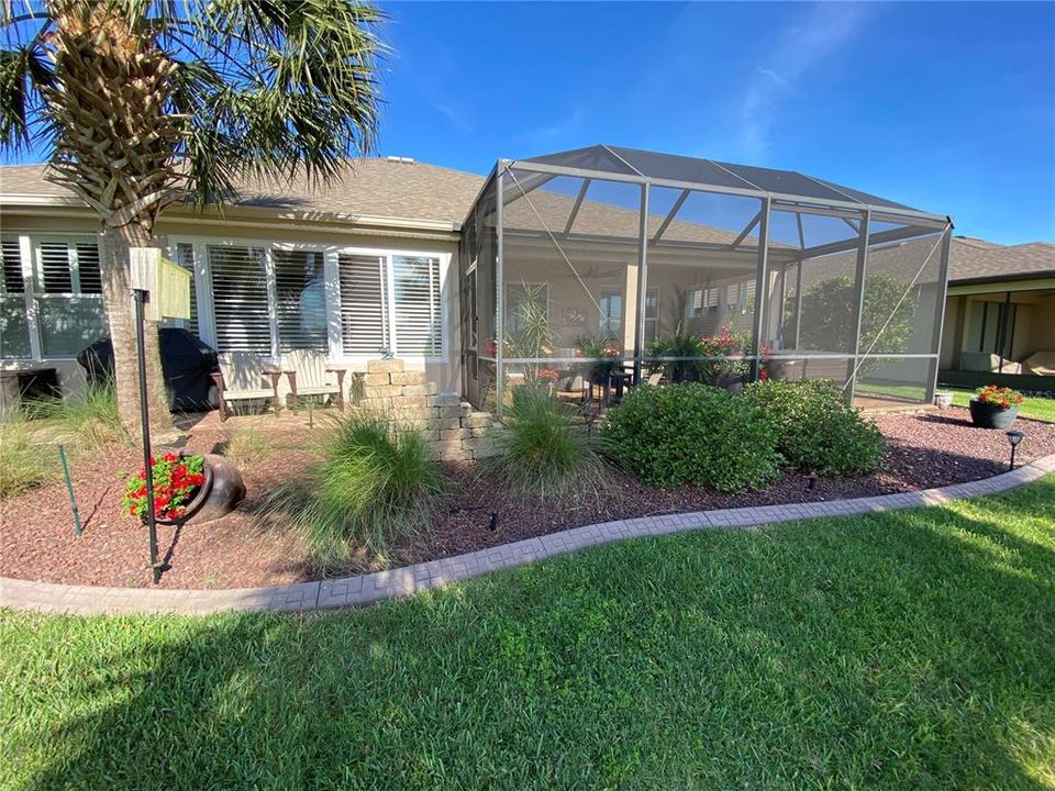 Recently Sold: $440,000 (3 beds, 2 baths, 2122 Square Feet)