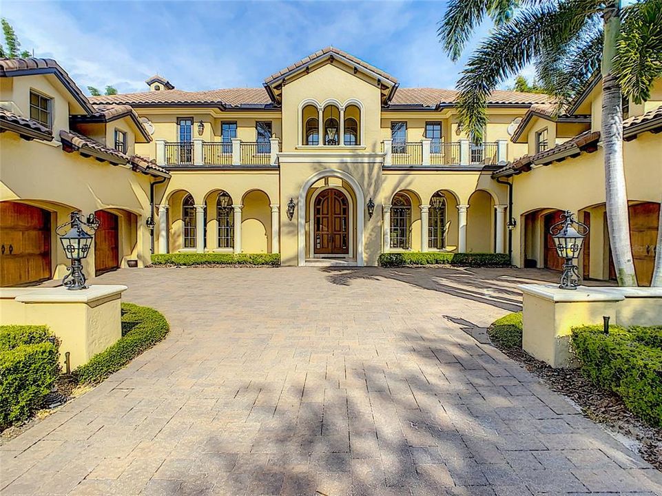 Recently Sold: $3,999,000 (7 beds, 8 baths, 9594 Square Feet)