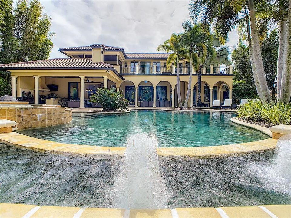 Recently Sold: $3,999,000 (7 beds, 8 baths, 9594 Square Feet)