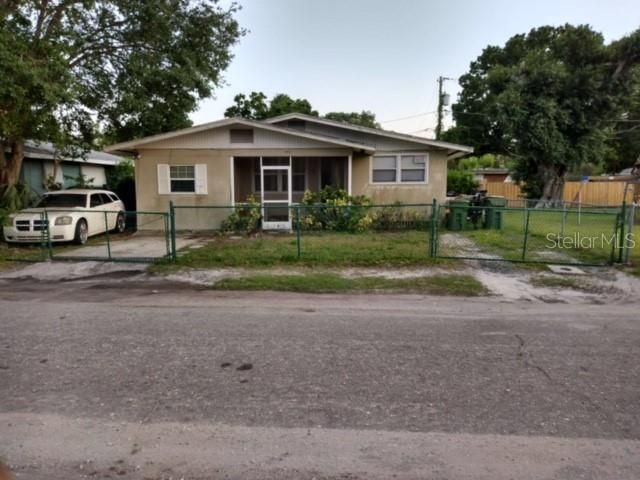 Recently Sold: $160,000 (4 beds, 2 baths, 1274 Square Feet)