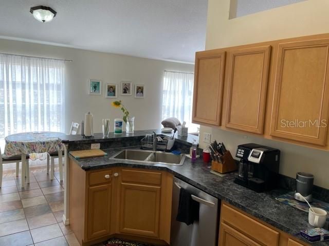 Recently Sold: $299,900 (3 beds, 2 baths, 1550 Square Feet)
