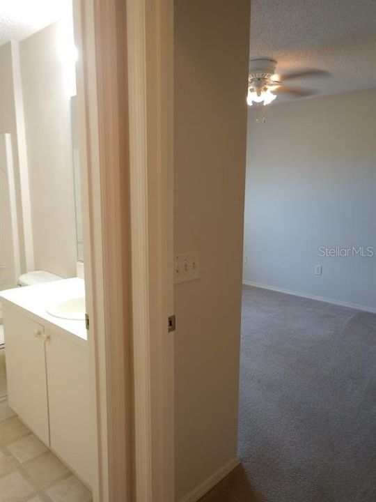 Recently Rented: $1,450 (2 beds, 2 baths, 1198 Square Feet)