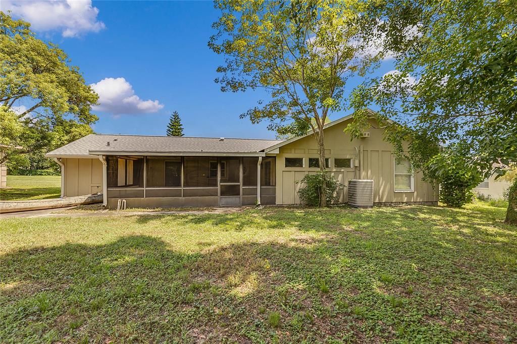 Recently Sold: $229,900 (3 beds, 2 baths, 1533 Square Feet)