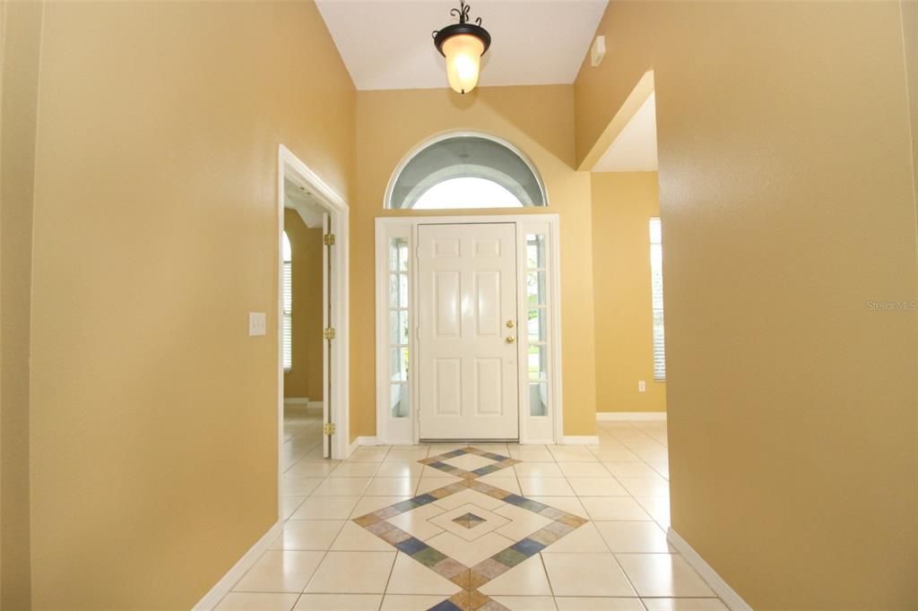 Light Bright Entry Foyer