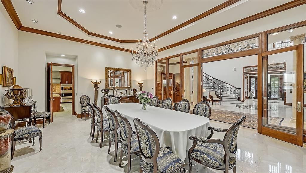 Recently Sold: $5,500,000 (6 beds, 10 baths, 12789 Square Feet)