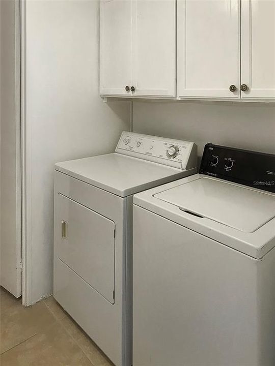 Recently Rented: $975 (2 beds, 1 baths, 649 Square Feet)