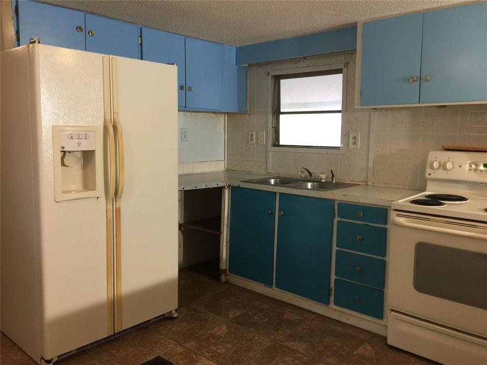 Recently Sold: $67,500 (2 beds, 1 baths, 672 Square Feet)