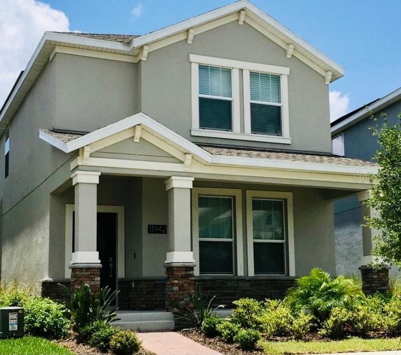 Recently Sold: $383,000 (3 beds, 2 baths, 1996 Square Feet)