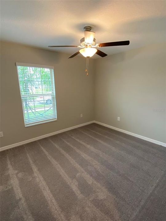 Recently Rented: $1,700 (3 beds, 2 baths, 1555 Square Feet)