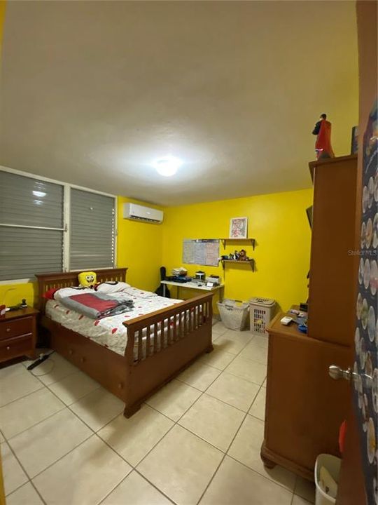 Vendido Recientemente: $499,999 (5 camas, 4 baños, 2878 Pies cuadrados)