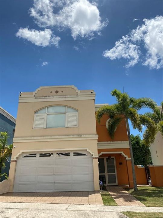 Recently Sold: $499,999 (5 beds, 4 baths, 2878 Square Feet)