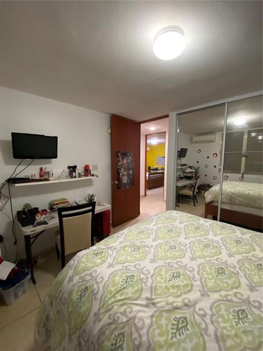 Vendido Recientemente: $499,999 (5 camas, 4 baños, 2878 Pies cuadrados)