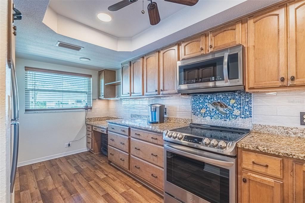 Recently Sold: $544,000 (2 beds, 2 baths, 1316 Square Feet)