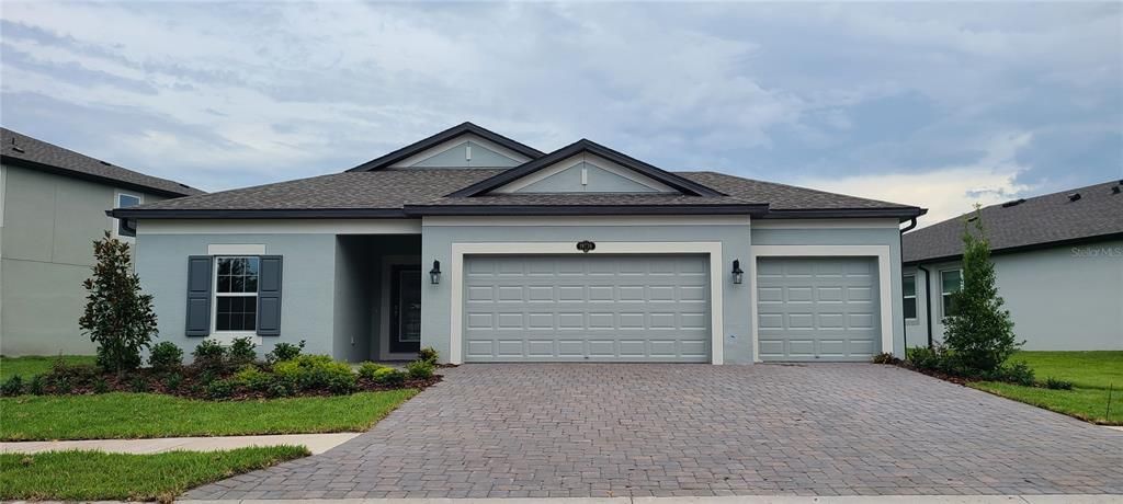 最近售出: $408,171 (4 贝兹, 3 浴室, 2214 平方英尺)