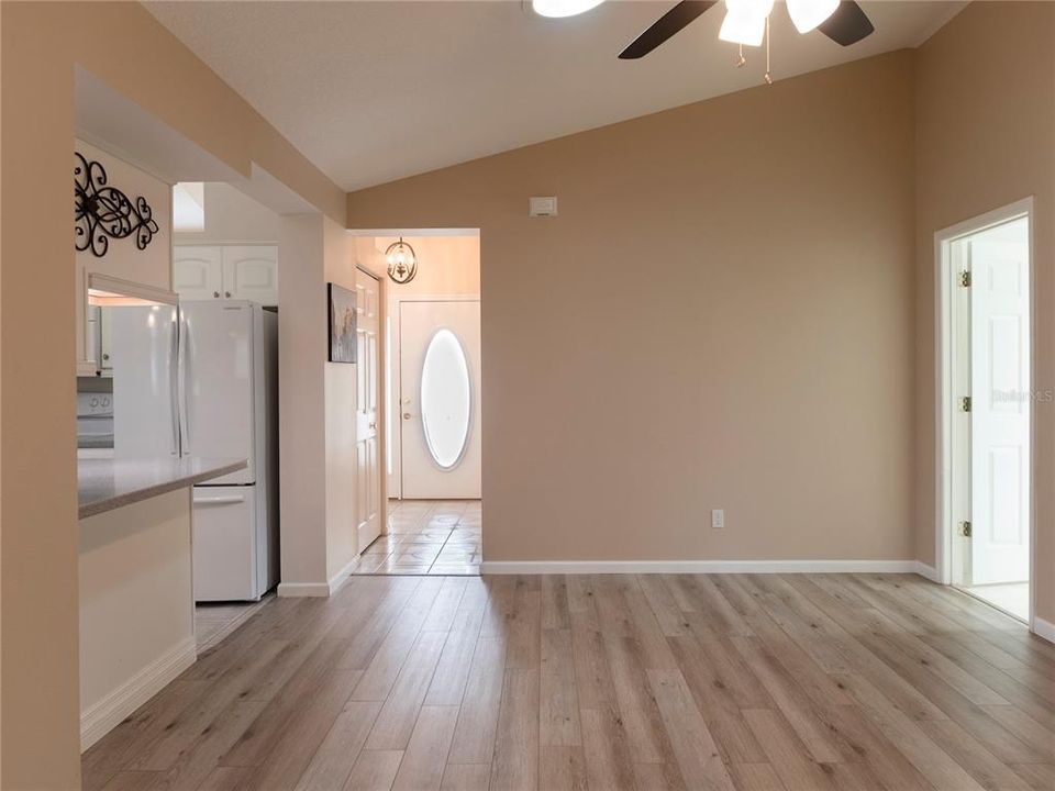 Recently Sold: $235,000 (2 beds, 2 baths, 1569 Square Feet)
