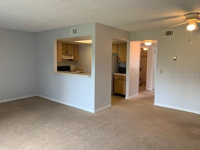 Recently Rented: $900 (1 beds, 1 baths, 733 Square Feet)