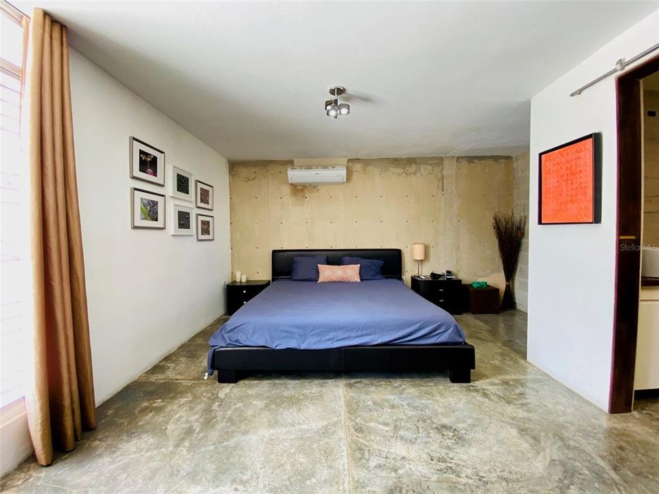 Vendido Recientemente: $655,000 (2 camas, 2 baños, 2506 Pies cuadrados)