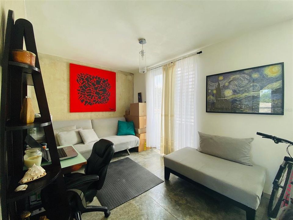 Vendido Recientemente: $655,000 (2 camas, 2 baños, 2506 Pies cuadrados)