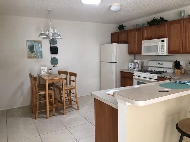 Recently Rented: $1,650 (2 beds, 2 baths, 1156 Square Feet)