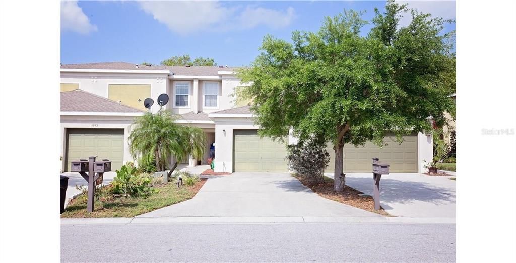 Recently Sold: $421,125 (3 beds, 2 baths, 1860 Square Feet)