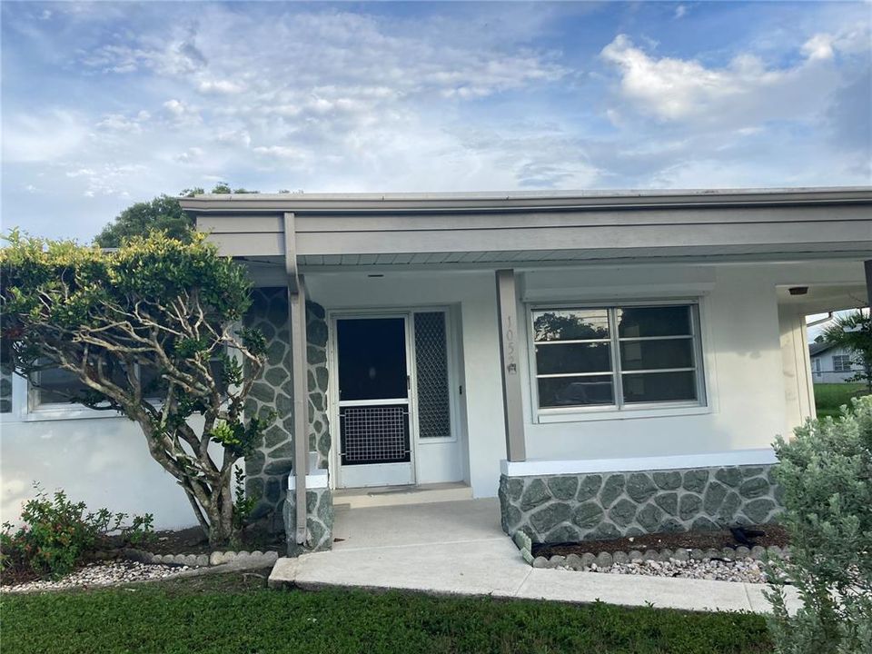 Recently Sold: $187,000 (3 beds, 2 baths, 1186 Square Feet)