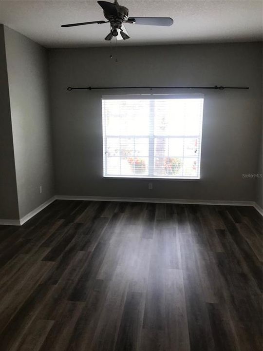 Recently Rented: $2,000 (3 beds, 2 baths, 1726 Square Feet)