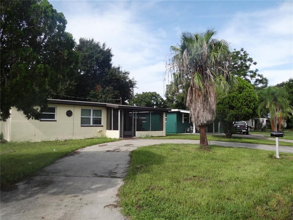 Recently Sold: $175,000 (2 beds, 1 baths, 621 Square Feet)