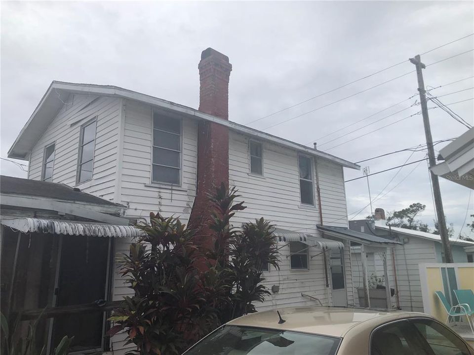 Recently Sold: $105,000 (3 beds, 1 baths, 1100 Square Feet)
