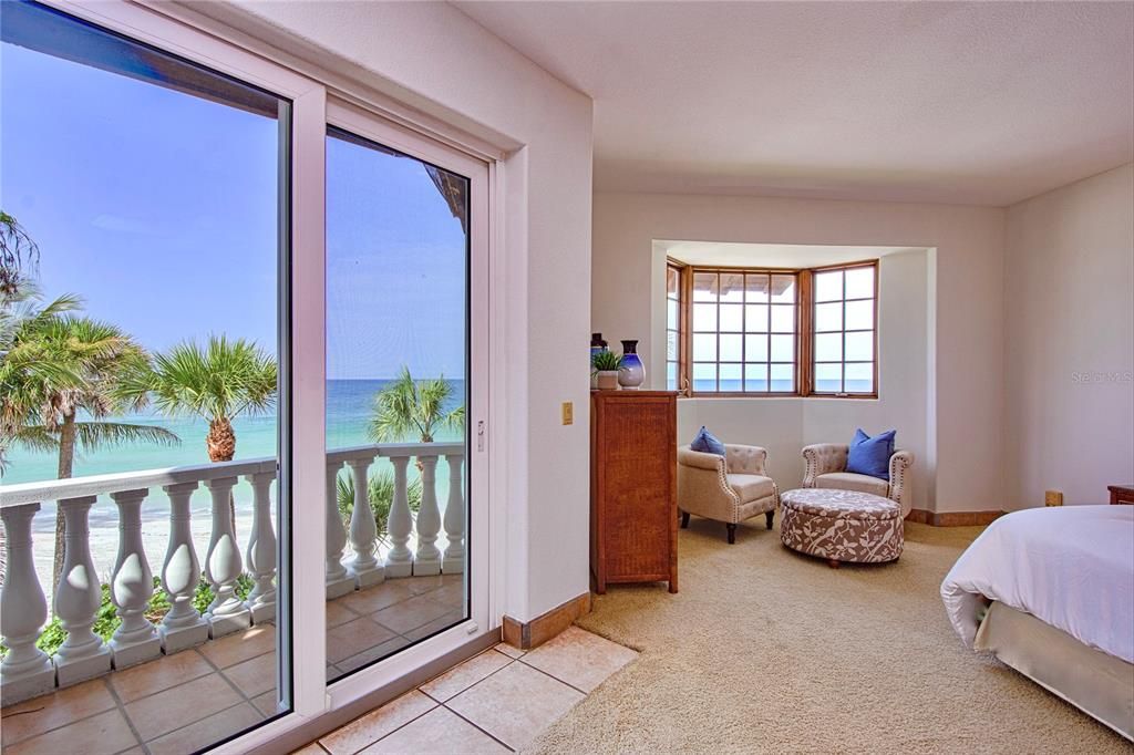 Private Owners Suite balcony to take in the fresh sea air and a ???sunset-attitude-adjustment at days end!