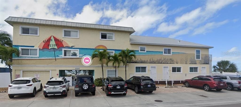 Recently Sold: $435,000 (1 beds, 1 baths, 450 Square Feet)