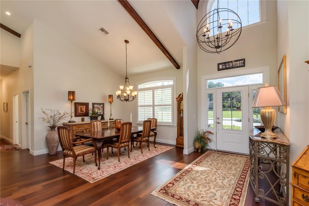 Recently Sold: $875,000 (4 beds, 3 baths, 2804 Square Feet)