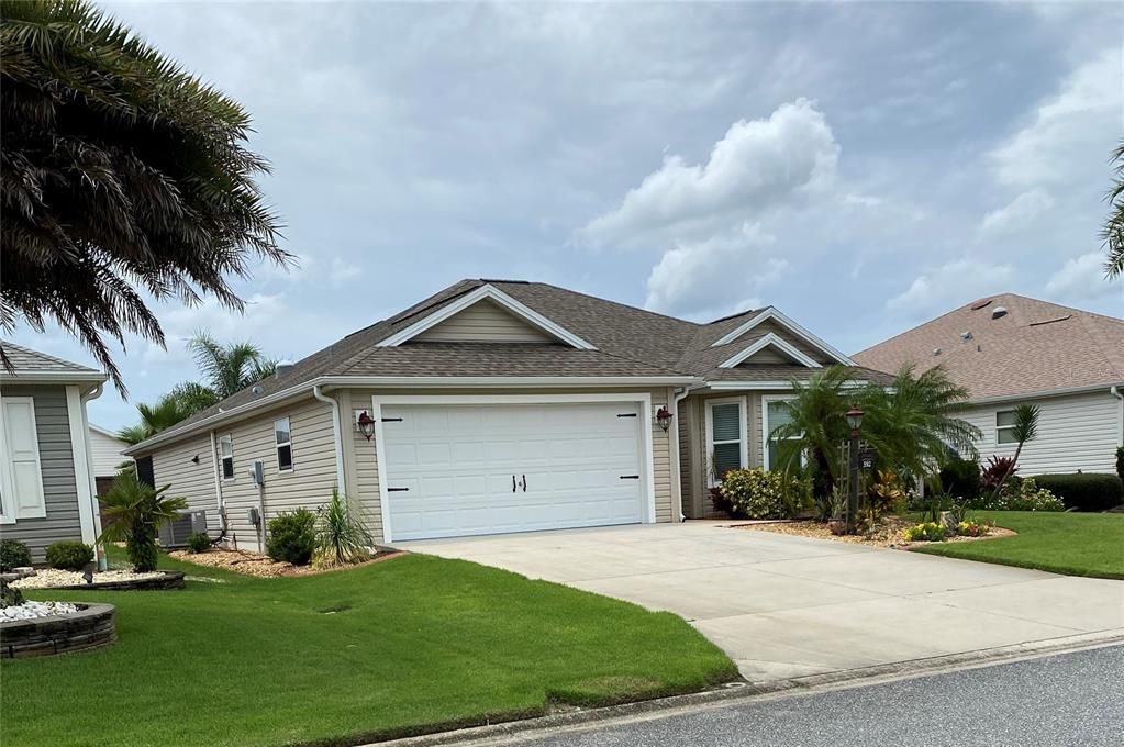 Beautiful home with great landscaping!