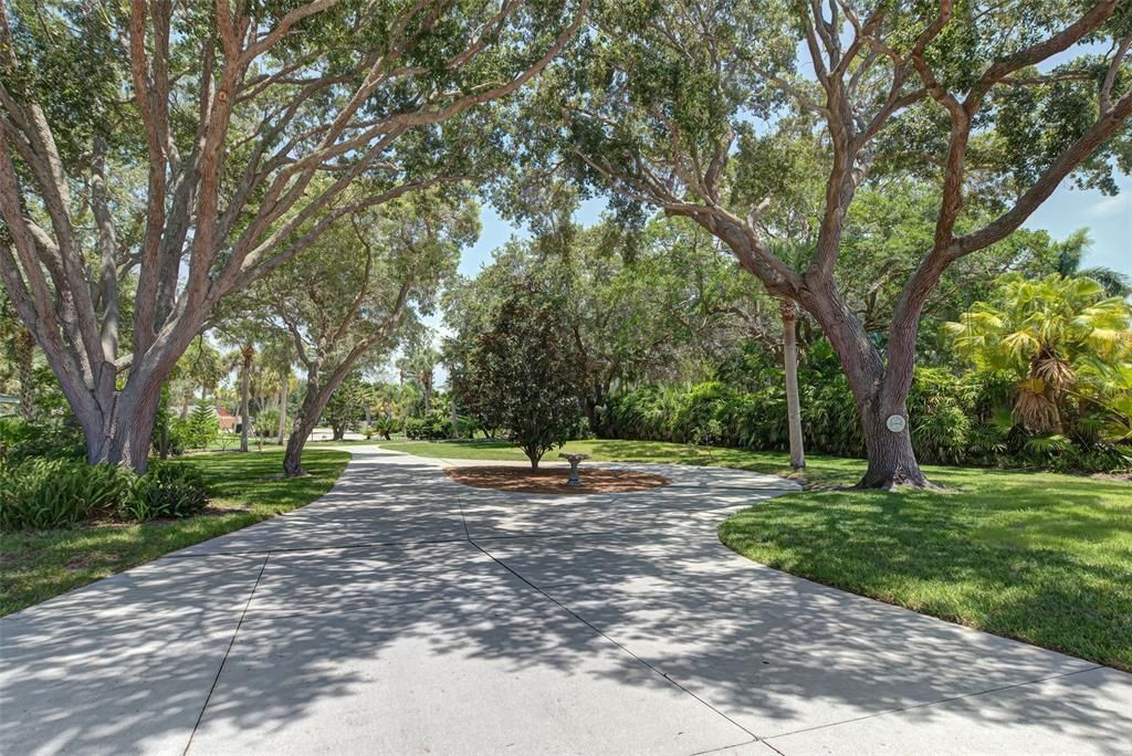 Recently Sold: $1,400,000 (3 beds, 2 baths, 1733 Square Feet)