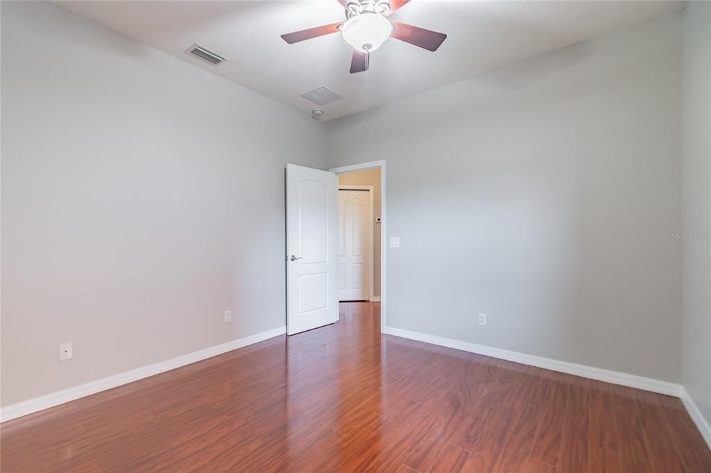 Recently Sold: $335,000 (3 beds, 2 baths, 2086 Square Feet)