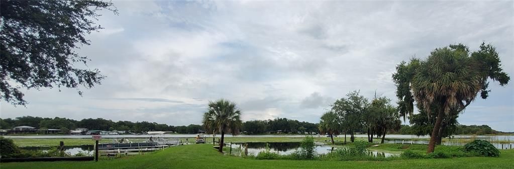 Lake/large body of water a few blocks away