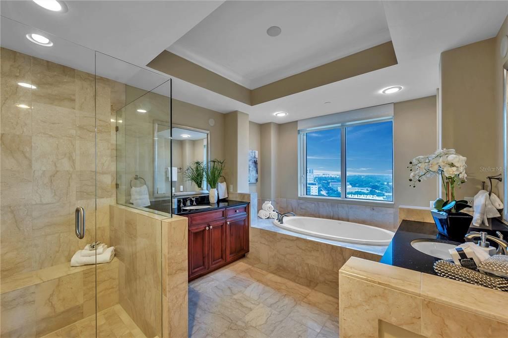 Master bath with walk in shower and garden tub!