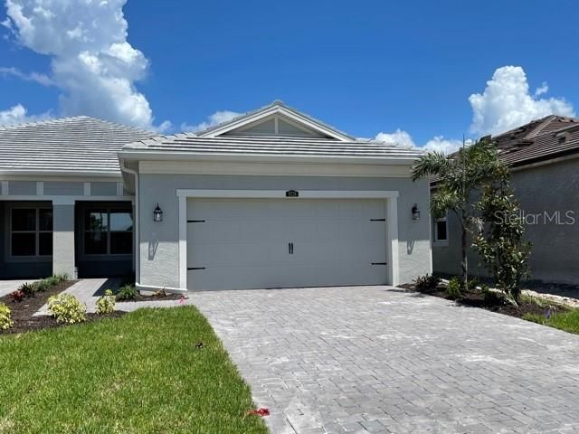 最近售出: $369,155 (2 贝兹, 2 浴室, 1539 平方英尺)