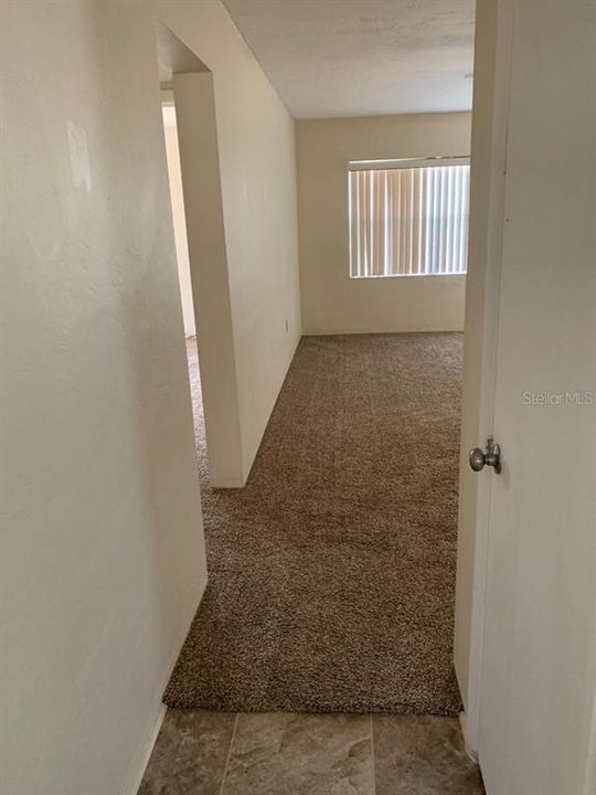 Recently Rented: $1,550 (2 beds, 1 baths, 1000 Square Feet)