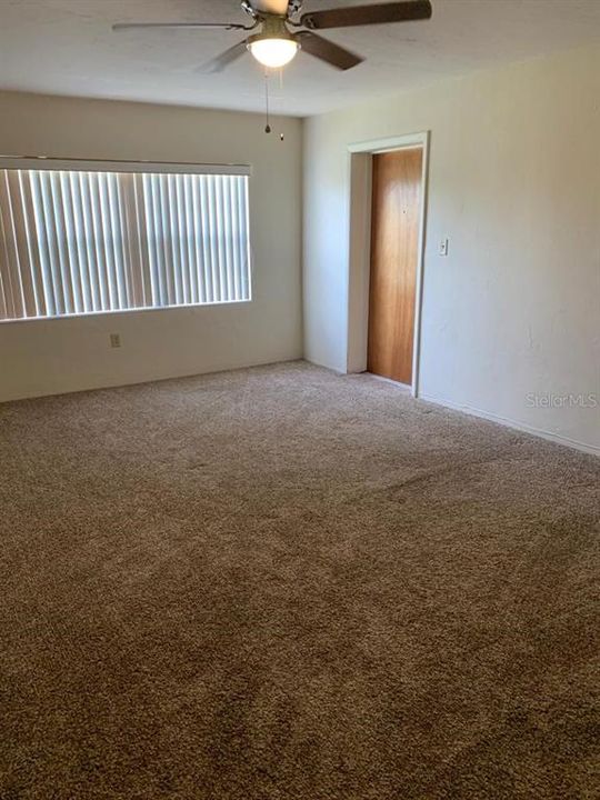 Recently Rented: $1,550 (2 beds, 1 baths, 1000 Square Feet)