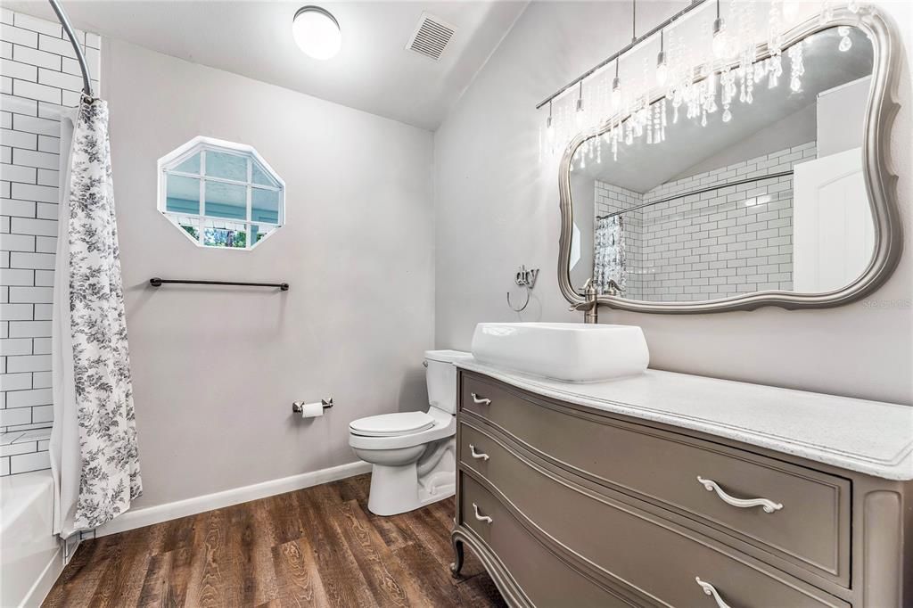 Недавно арендовано: $3,500 (3 спален, 2 ванн, 2296 Квадратных фут)